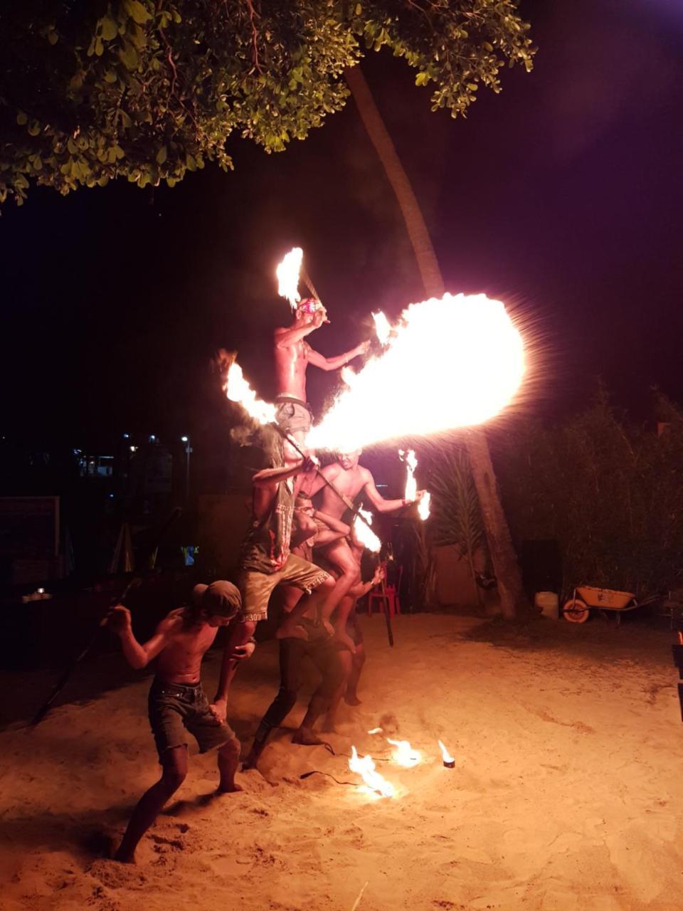 Ombak Dive Resort Perhentian Island Pulau Perhentian Kecil Екстериор снимка