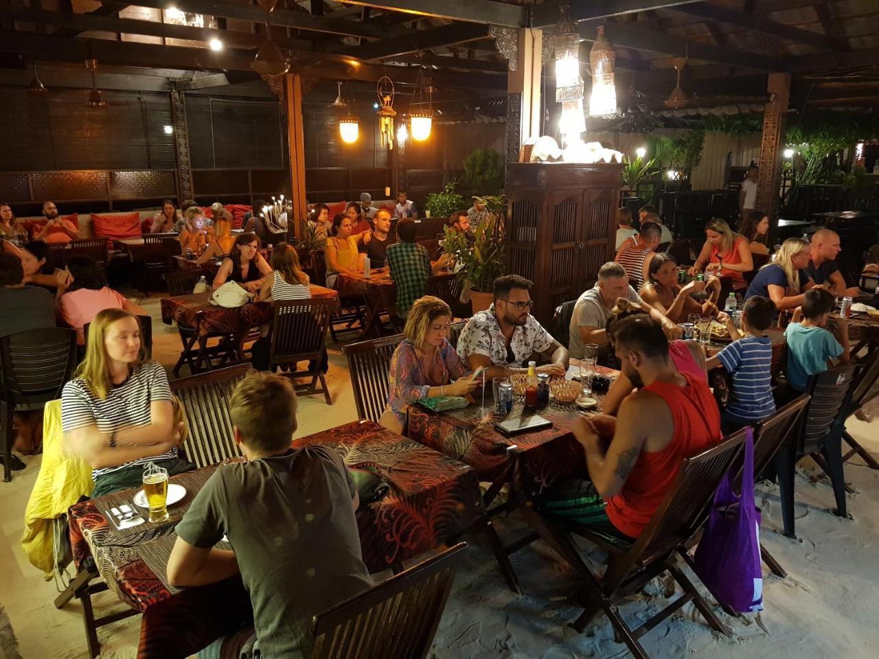 Ombak Dive Resort Perhentian Island Pulau Perhentian Kecil Екстериор снимка